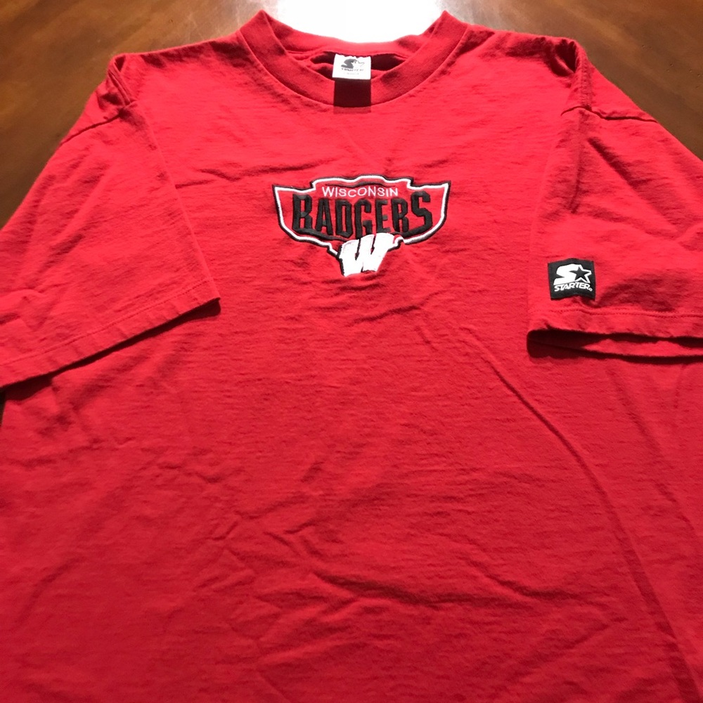 COPY - Vintage Starter Wisconsin Badgers Shirt Size L